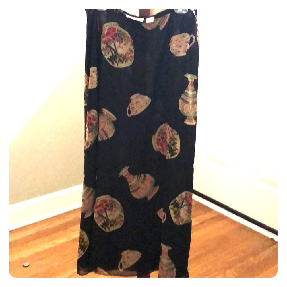 All silk brown pattern skirt.